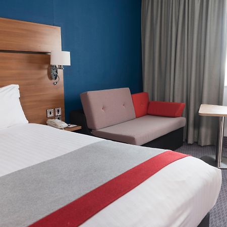 Holiday Inn Express Birmingham Star City By Ihg Luaran gambar