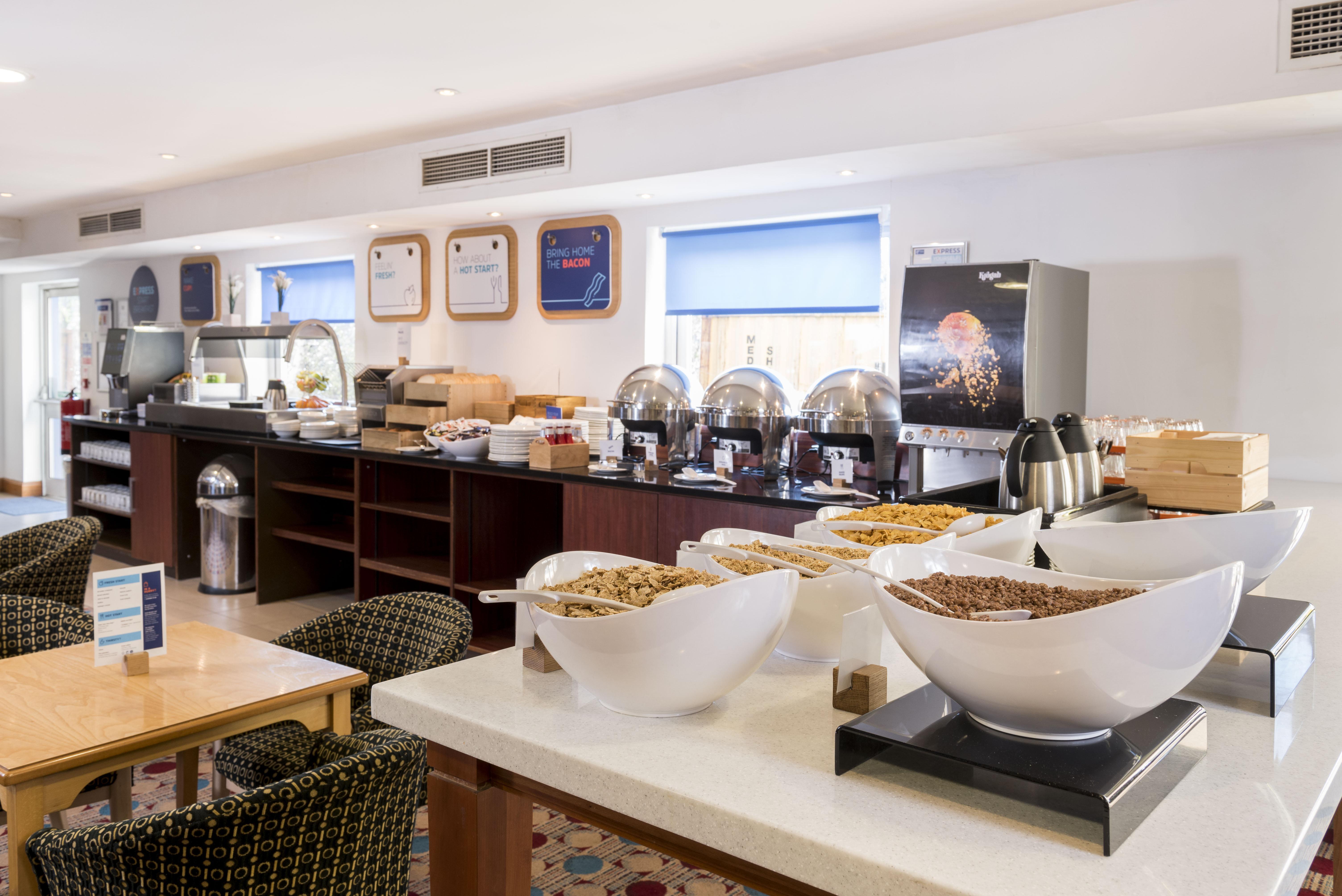 Holiday Inn Express Birmingham Star City By Ihg Luaran gambar