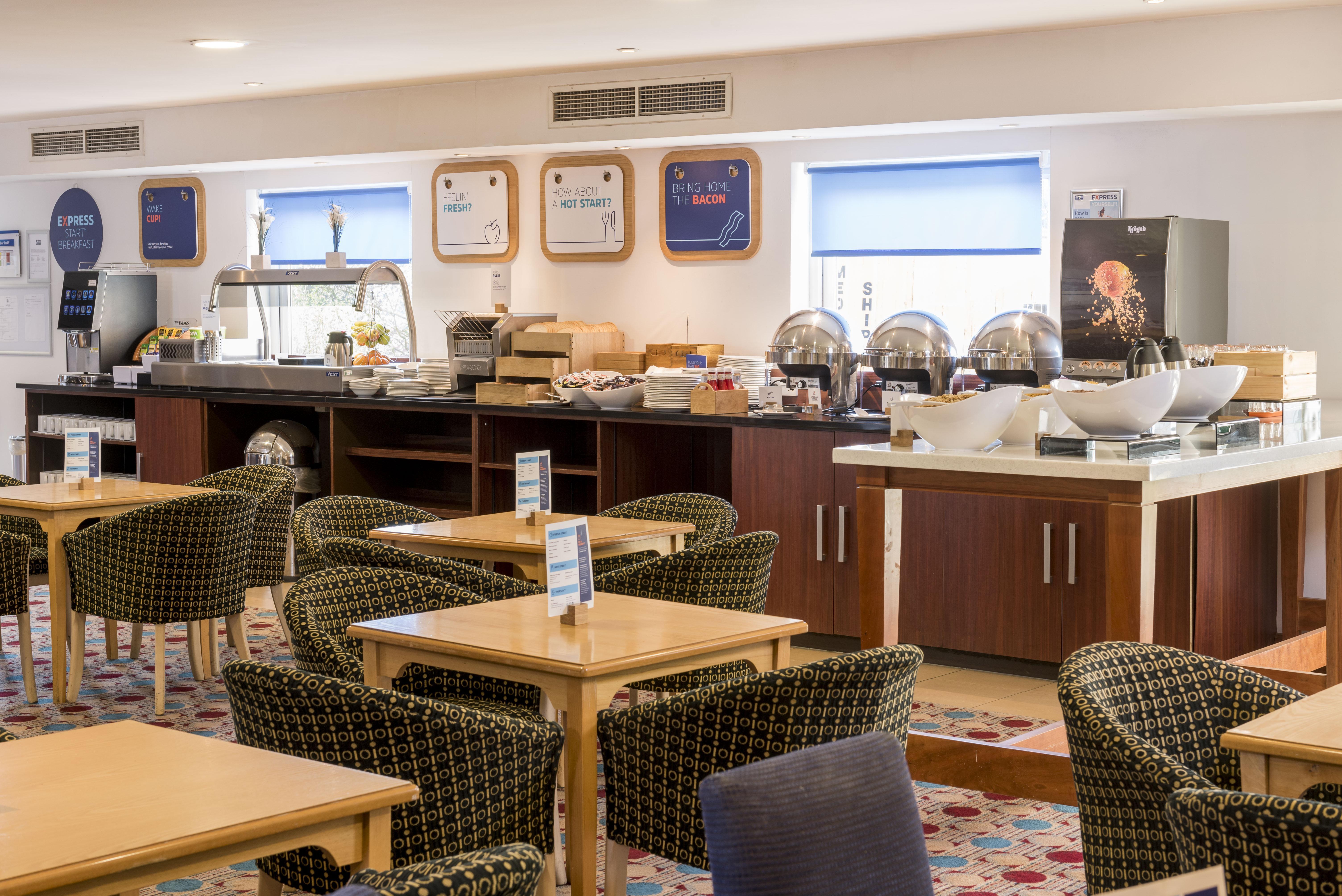 Holiday Inn Express Birmingham Star City By Ihg Luaran gambar