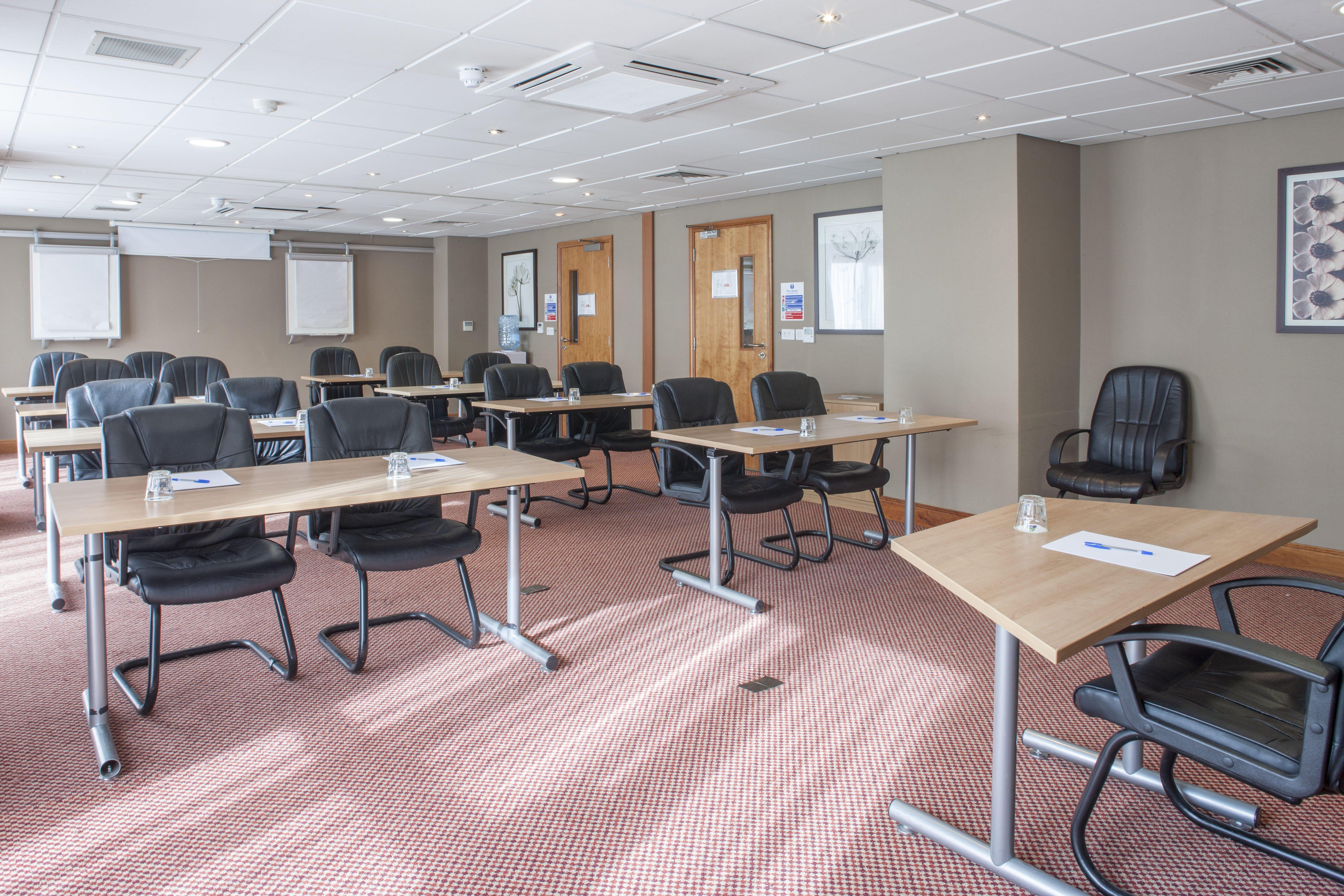Holiday Inn Express Birmingham Star City By Ihg Luaran gambar